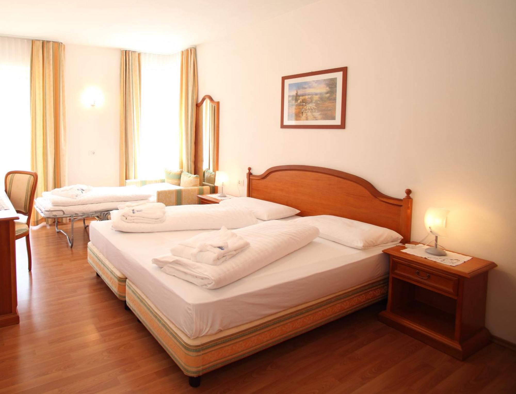 Hotel Bad Salomonsbrunn أنتيرسيلفا دي ميزو المظهر الخارجي الصورة